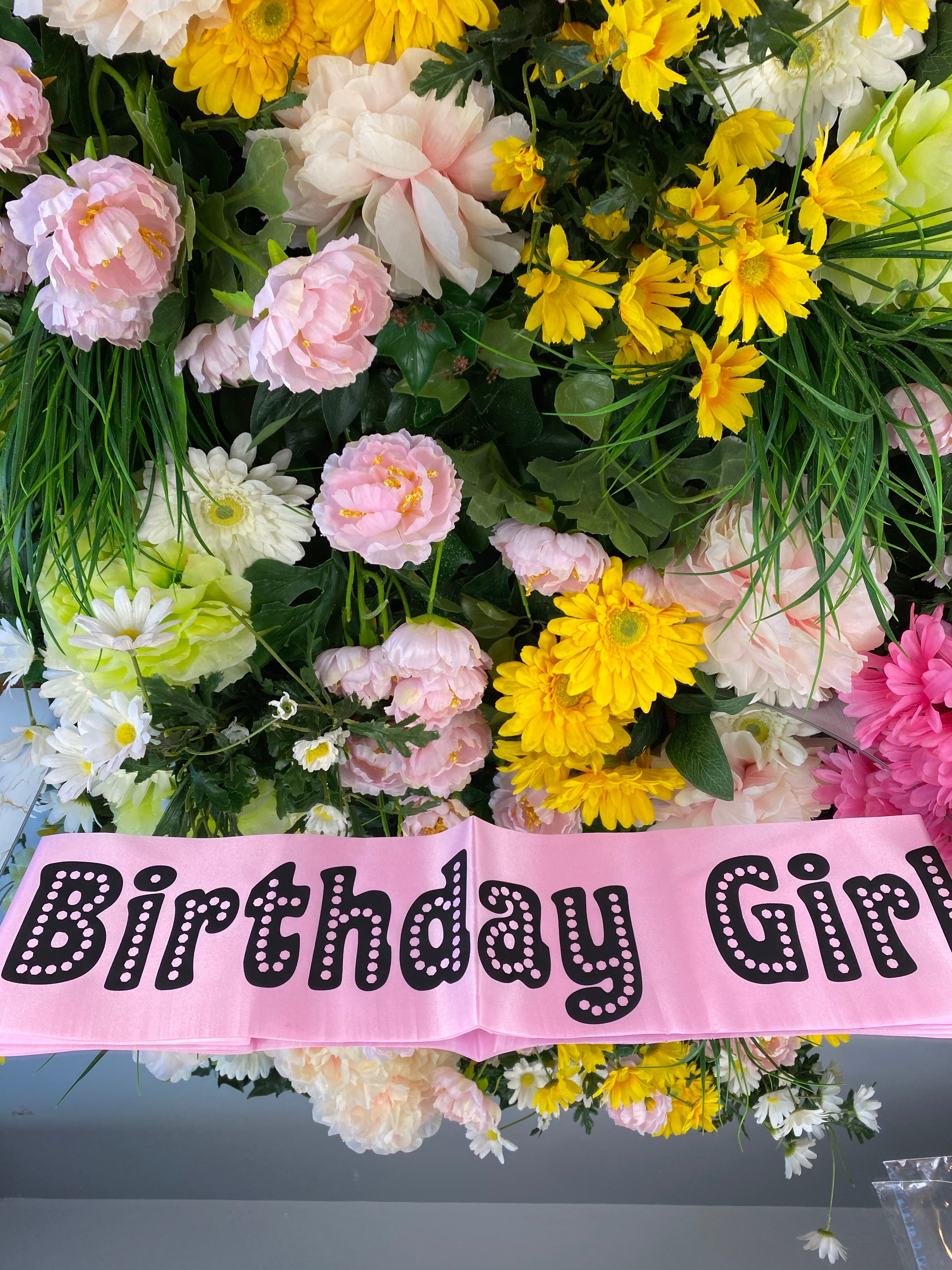 BIRTHDAY QUEEN GLITTER SATIN SASH